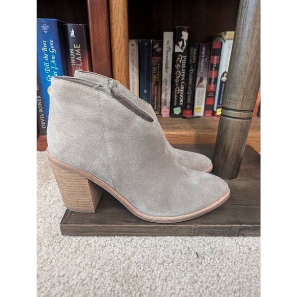 Jeffrey Campbell Boots Kamet 2 Taupe Suede Leather Ankle Boots Size 9 SH33 - Picture 2 of 9